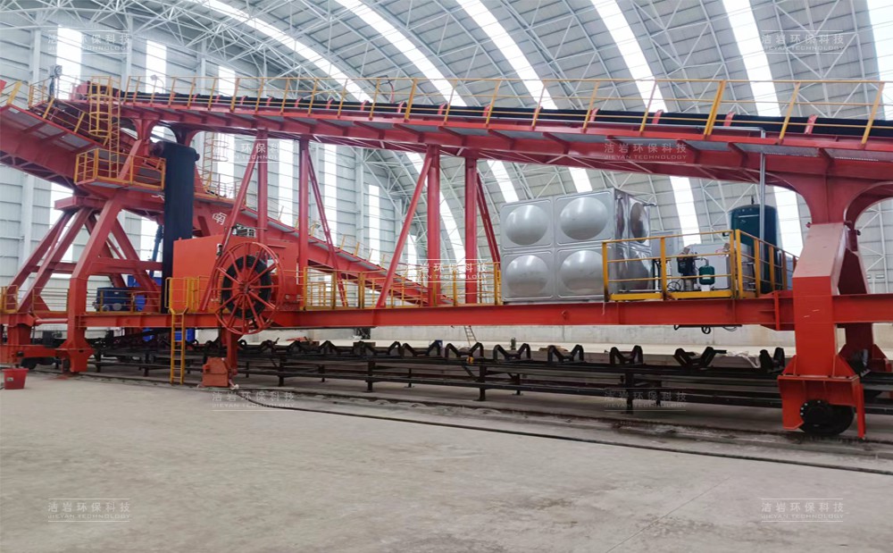 武钢长堆机干雾抑尘系统